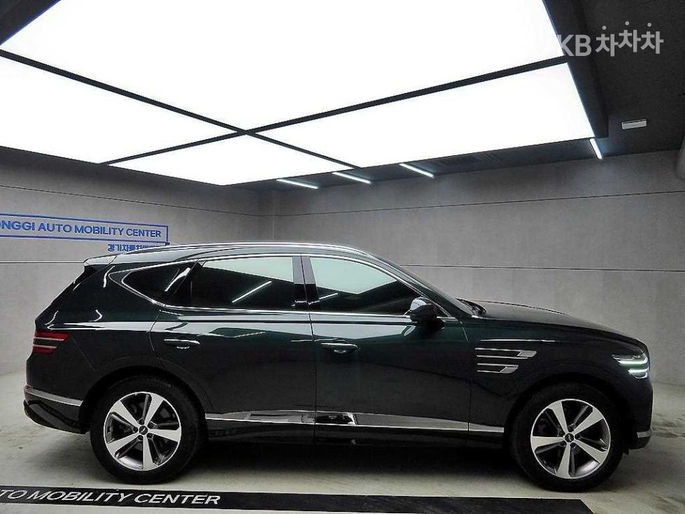 2021 Genesis GV80 photo