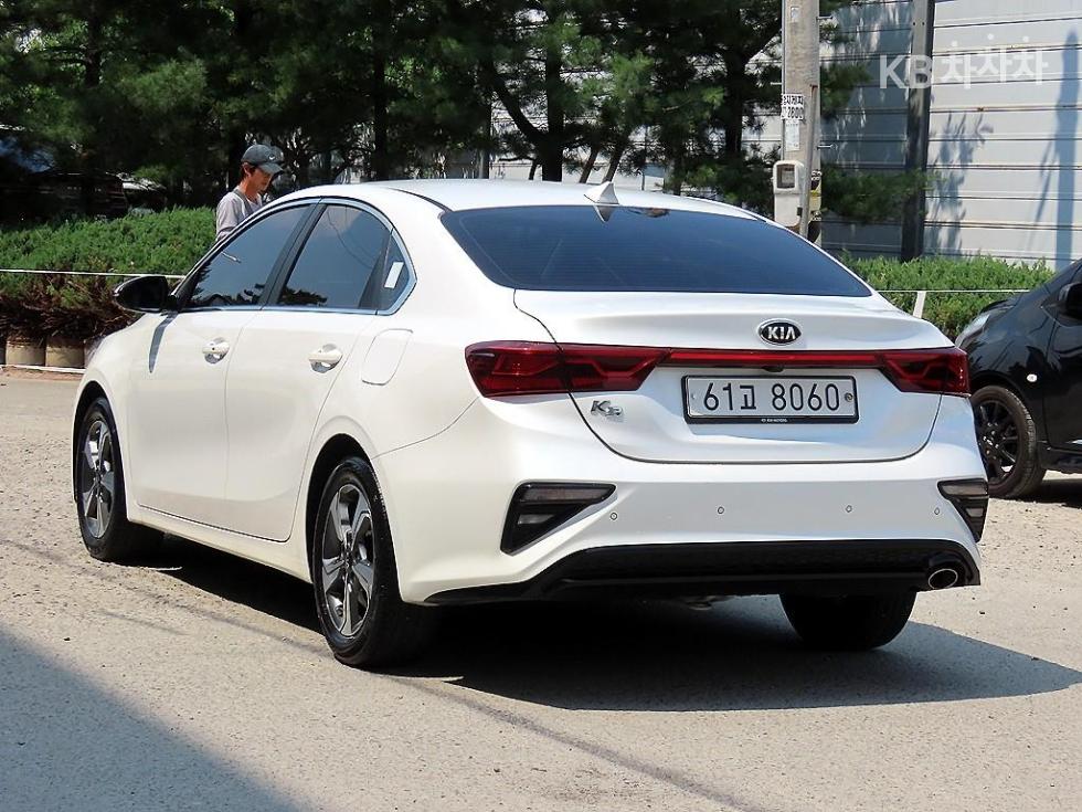 2019 - kia k3