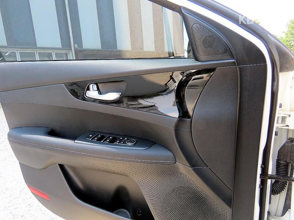 2019 - kia k3