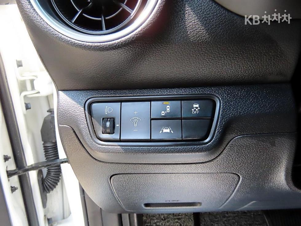 2019 - kia k3