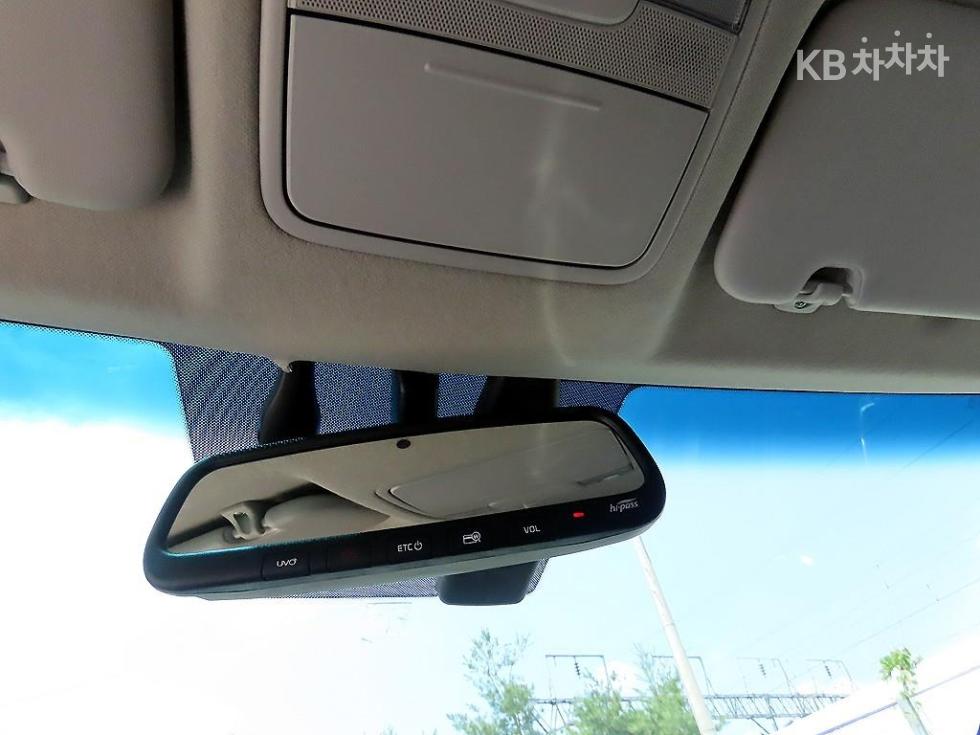 2019 - kia k3