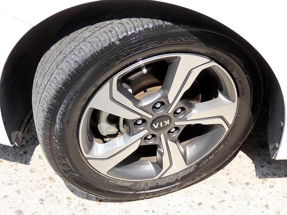 2019 - kia k3