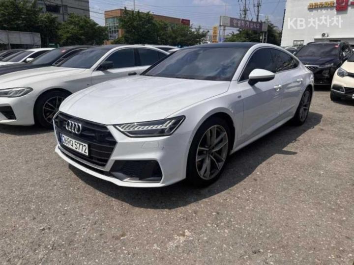 Audi A7 4K8 55 TFSI Quattro Premium