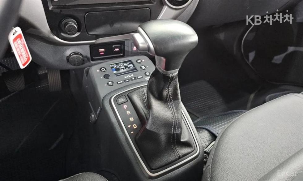 2023 - kia bongo iii