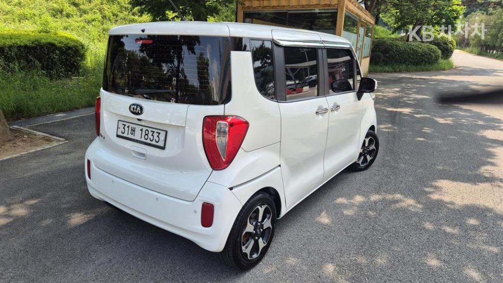 2014 - kia ray