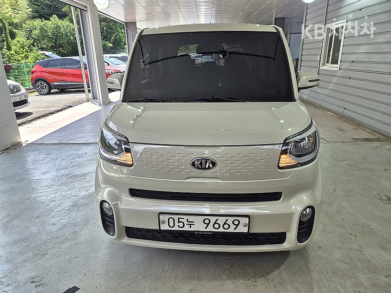 2019 - kia ray