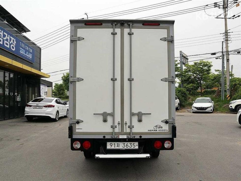 2022 - kia bongo iii