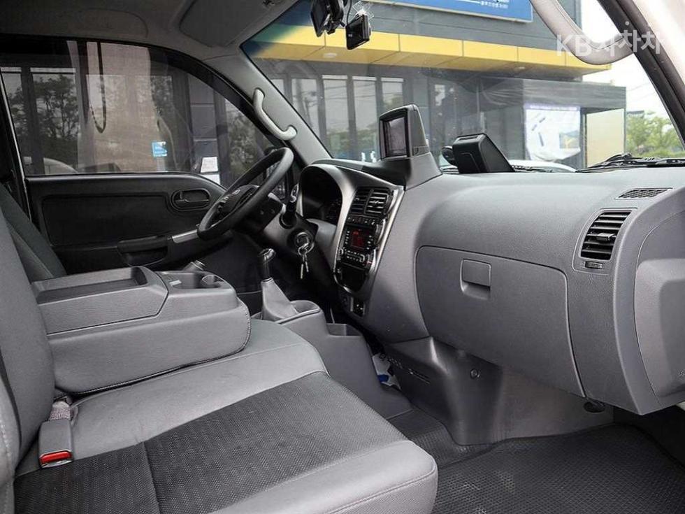 2022 - kia bongo iii