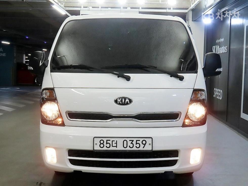 2019 - kia bongo iii