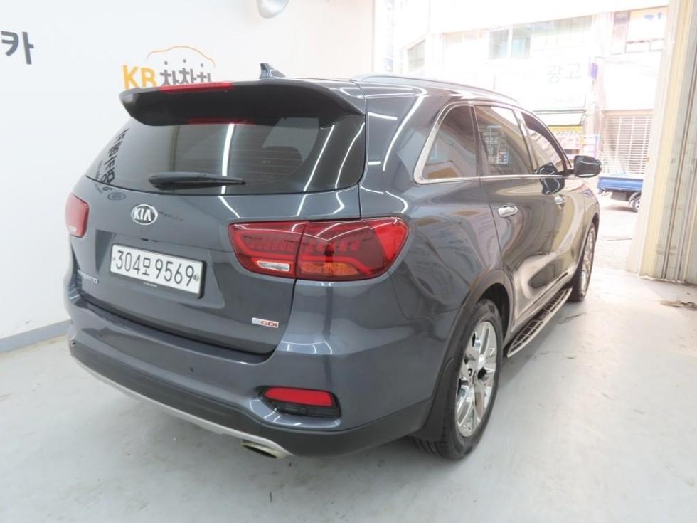2020 - kia sorento