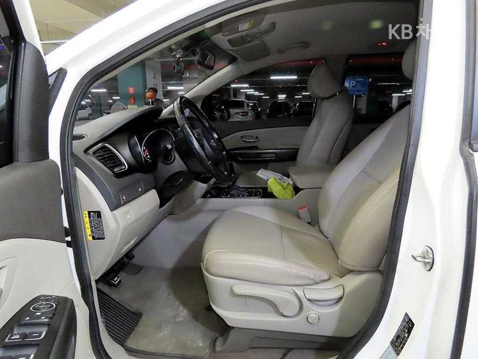 2015 - kia carnival