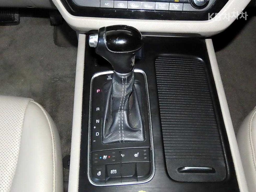2015 - kia carnival