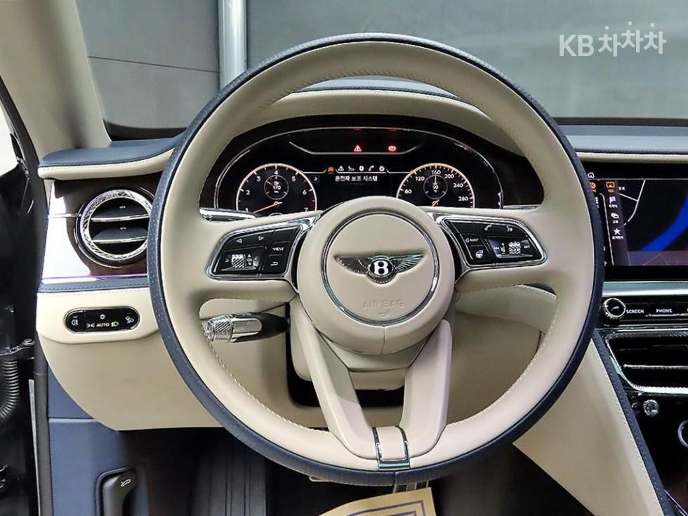 2022 Bentley 3 photo