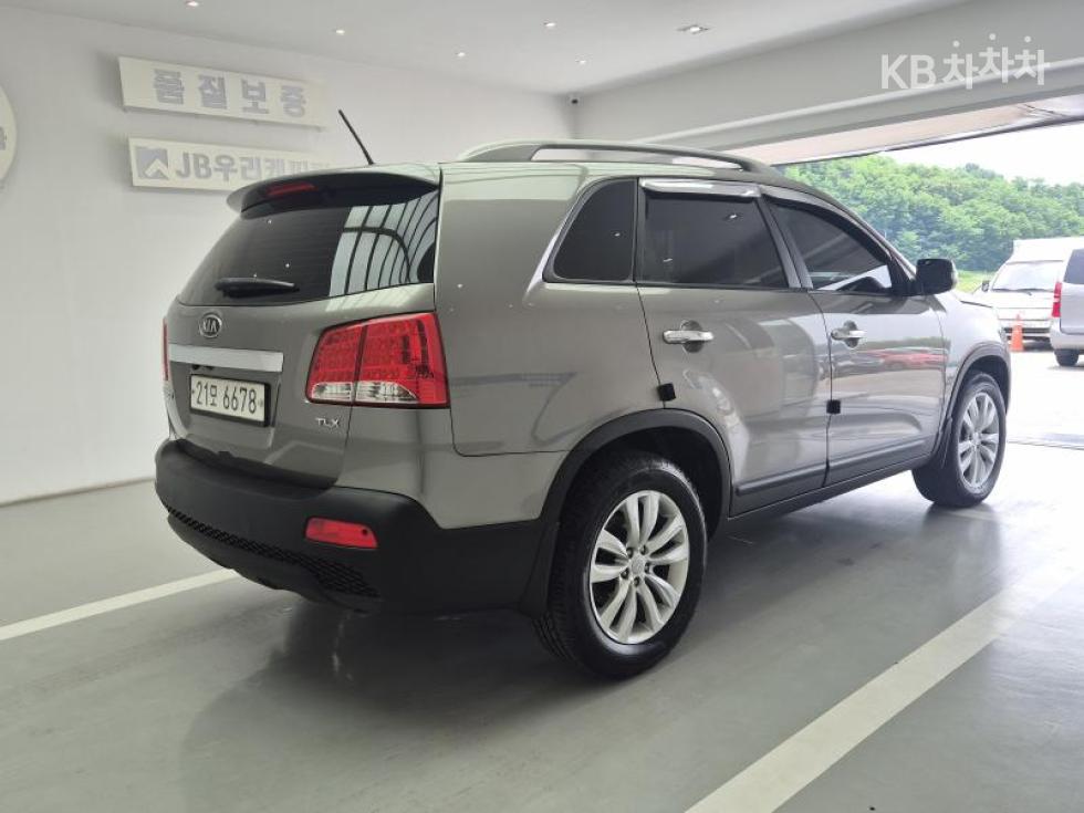 2011 - kia sorento