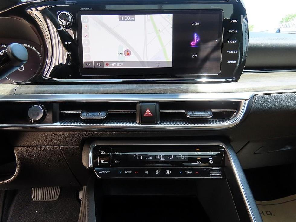 2021 - kia k5