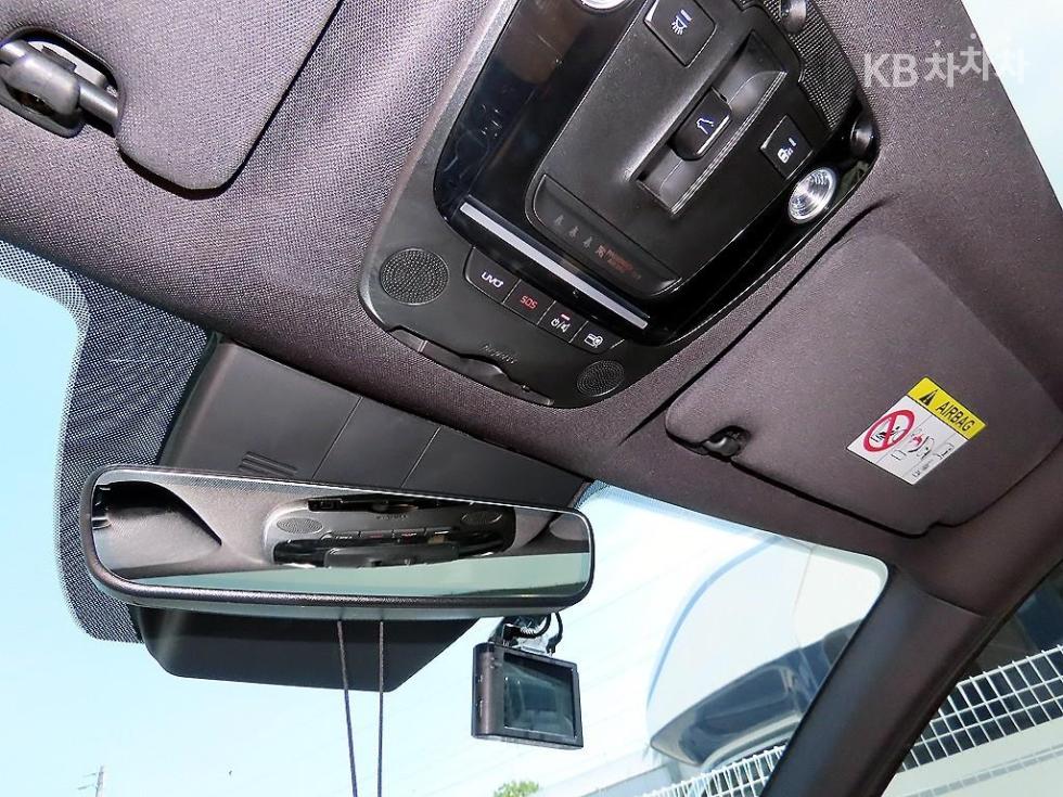 2021 - kia k5