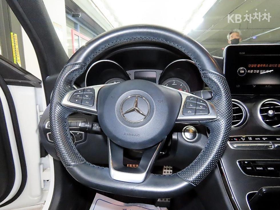 2017 - mercedes-benz c-class