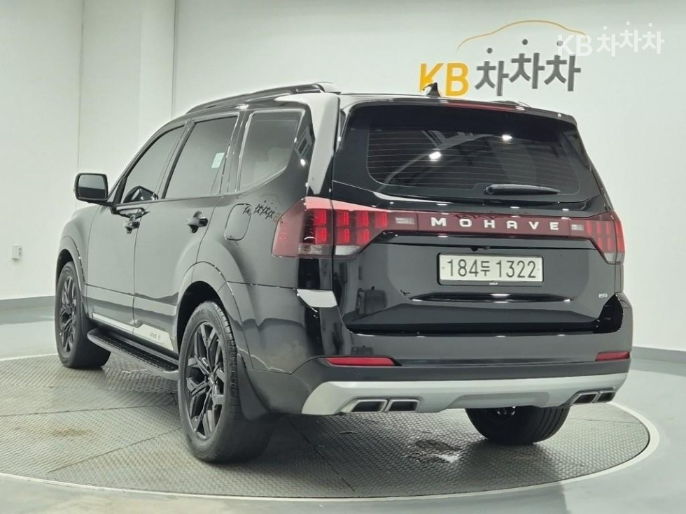 2022 - kia mohave