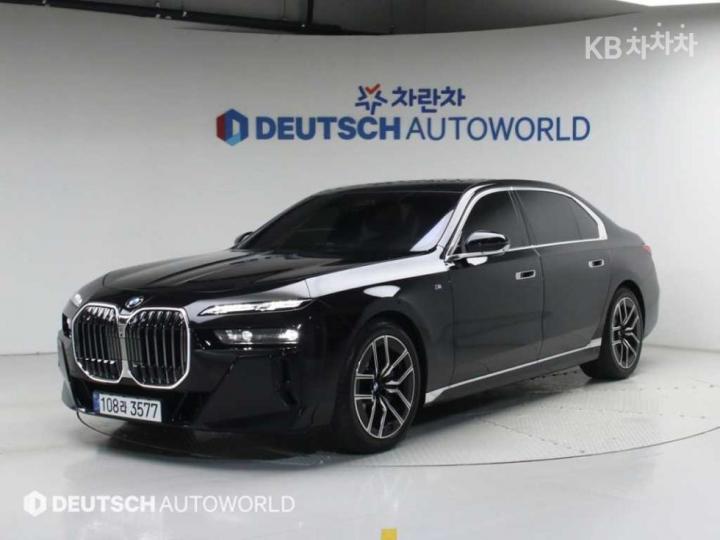 BMW 7er 740i xDrive — foto 1