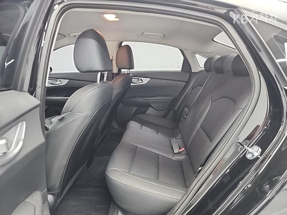 2022 - kia k3