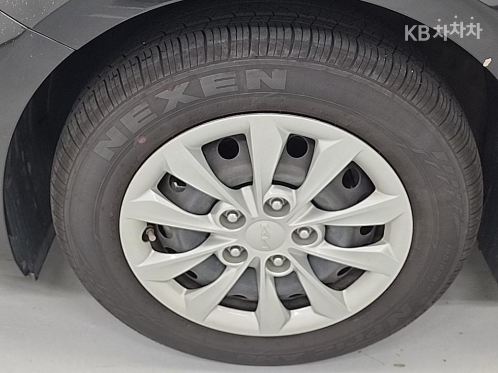 2022 - kia k3