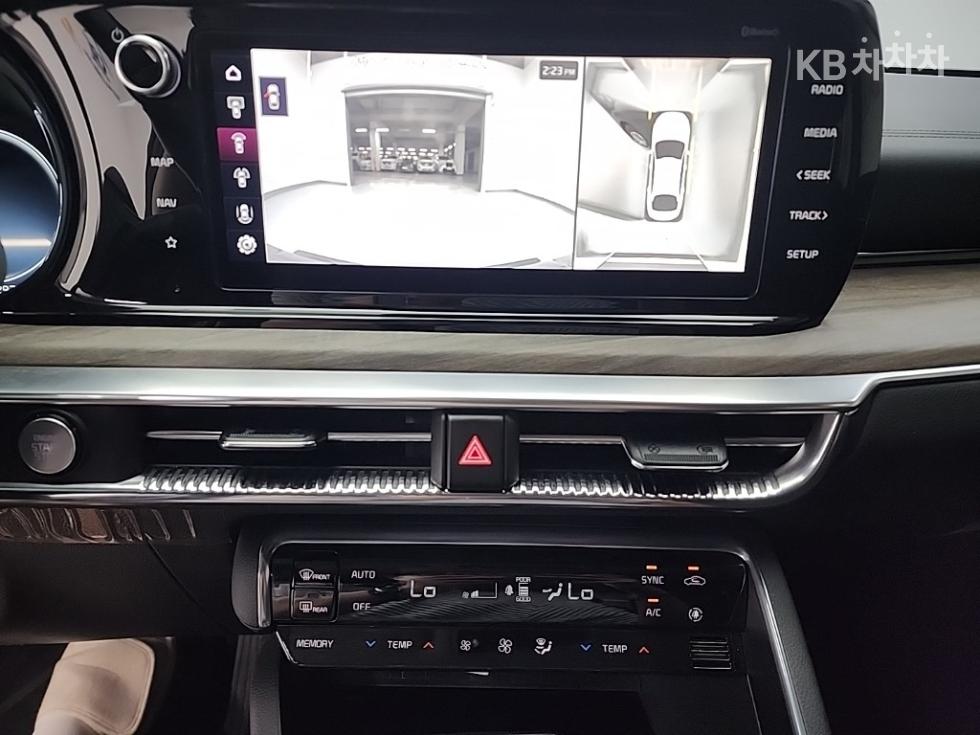 2023 - kia k5