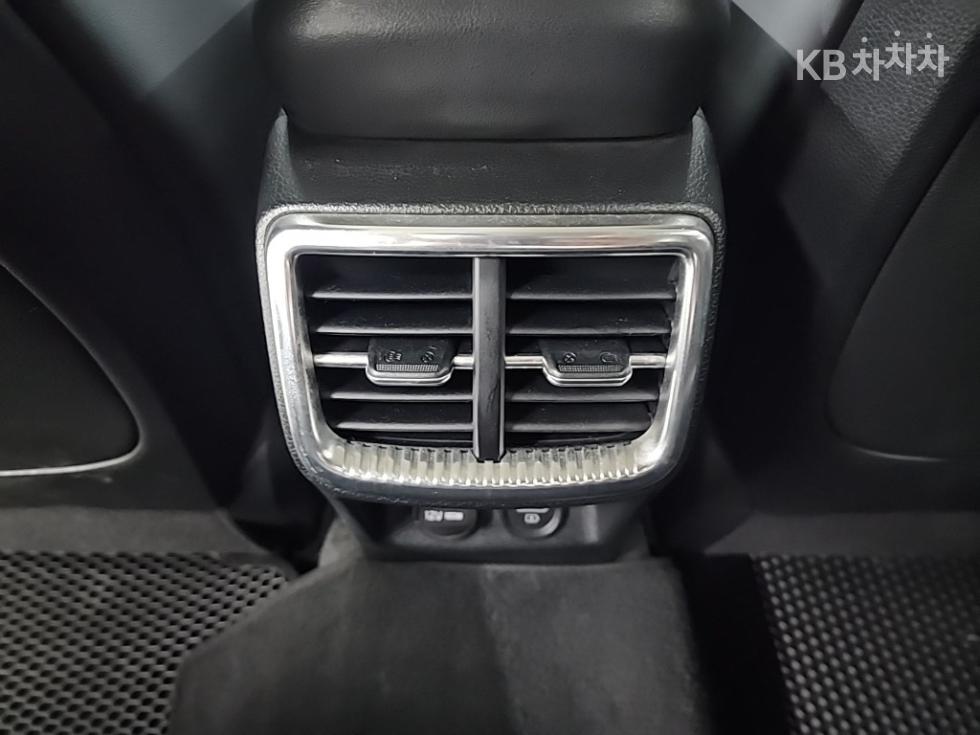 2023 - kia k5