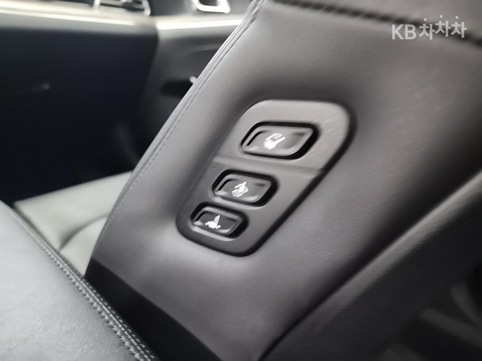 2023 - kia k5