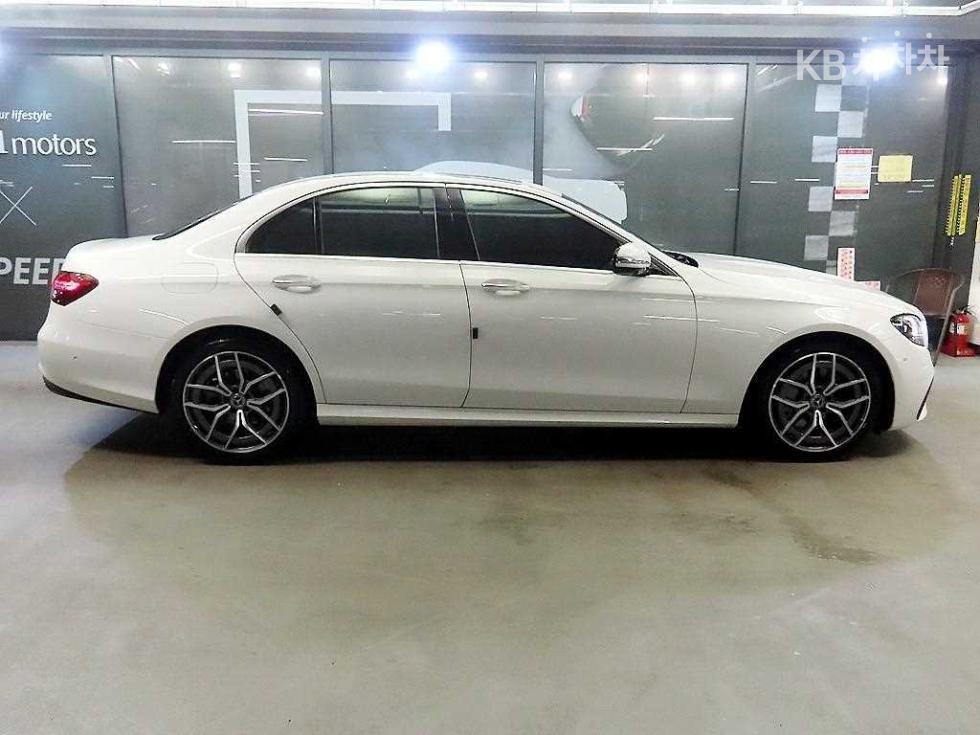 2020 Mercedes-Benz E (W213) photo
