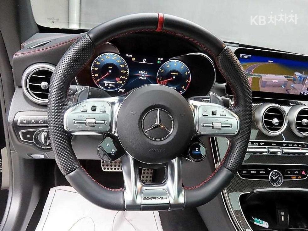 2023 Mercedes-Benz C photo