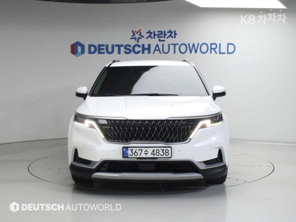 2023 - kia carnival