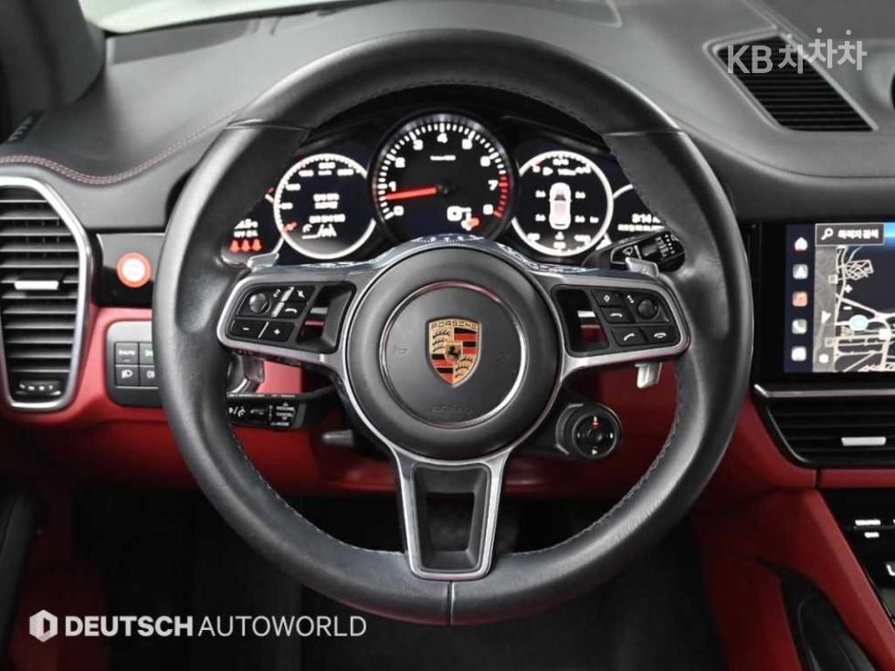 Porsche Cayenne — miniaturë 14