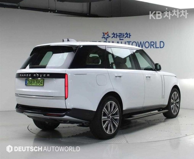 Land Rover Range Rover — miniaturë 2