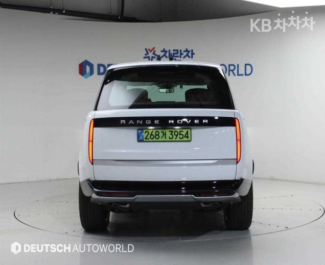 Land Rover Range Rover — miniaturë 4