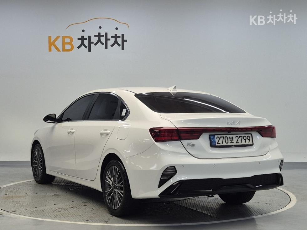 2022 - kia k3