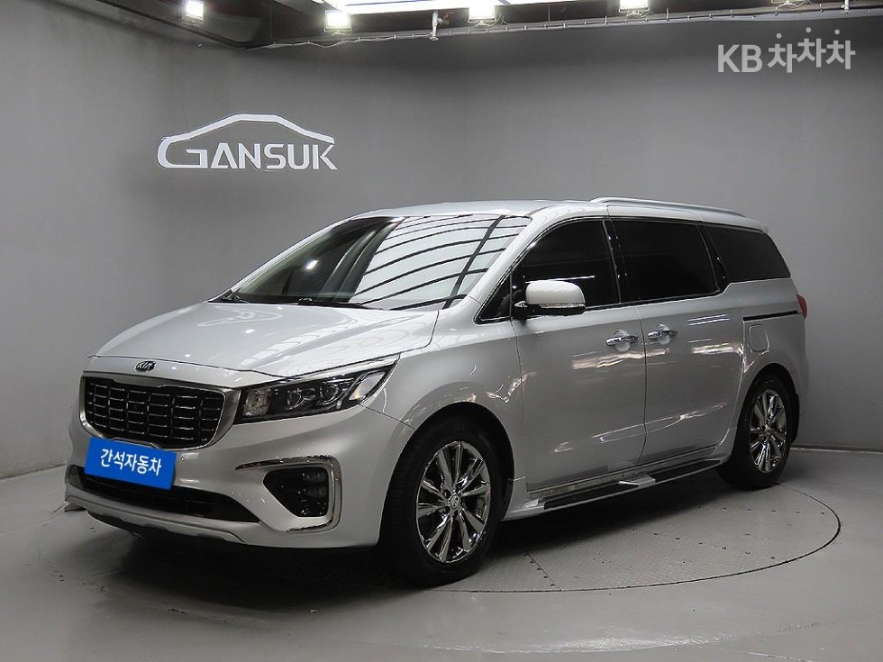 2019 - kia carnival