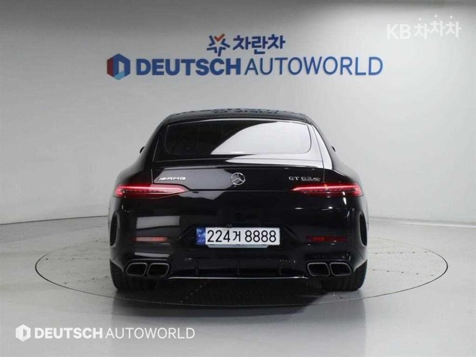 2023 Mercedes-Benz AMG GT photo