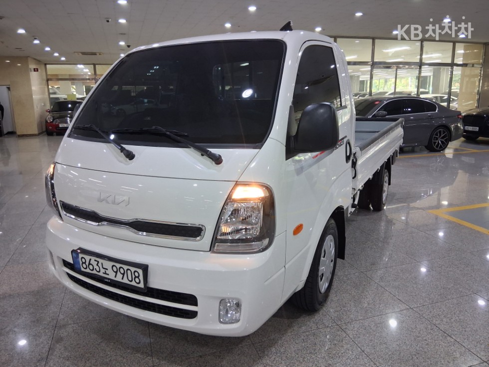 2026 - kia bongo iii