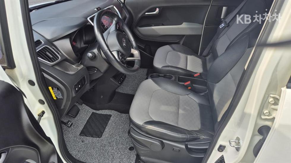 2018 - kia ray