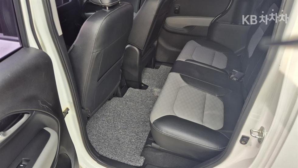 2018 - kia ray