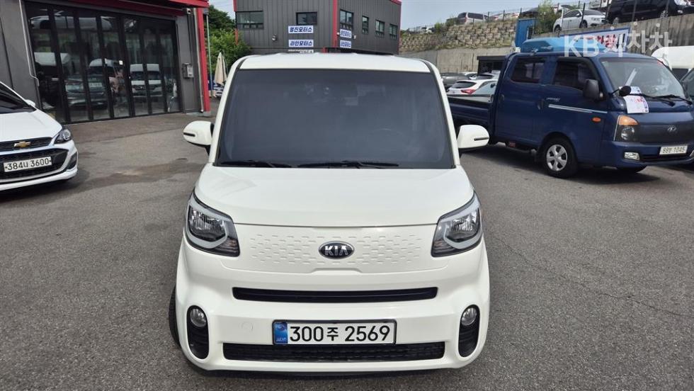 2018 - kia ray