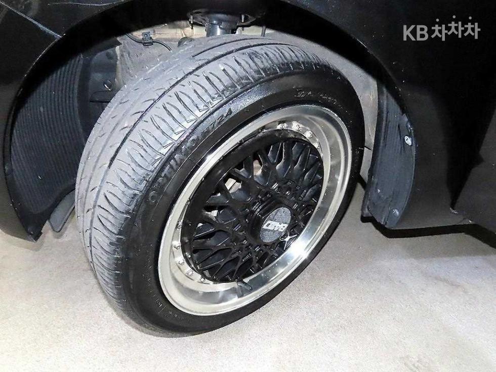 2023 - kia kia