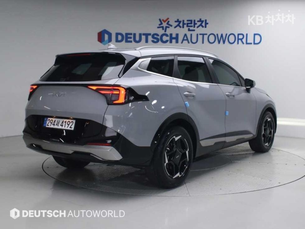 2025 - kia sportage