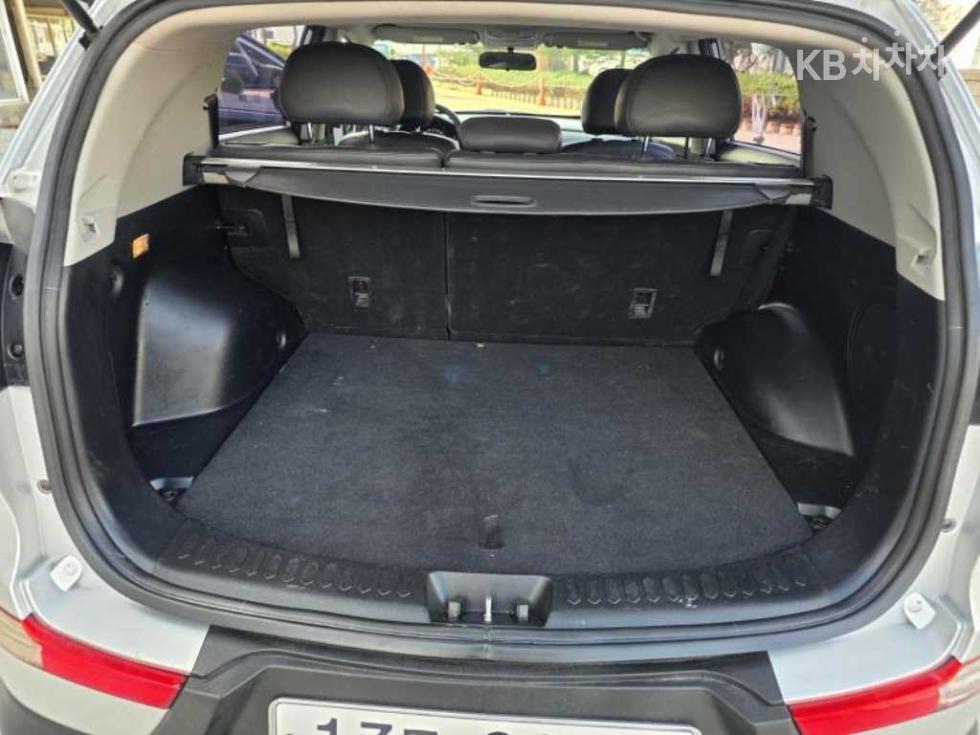 2011 - kia sportage