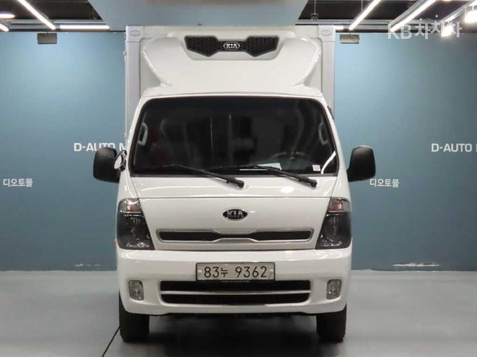 2016 - kia bongo iii