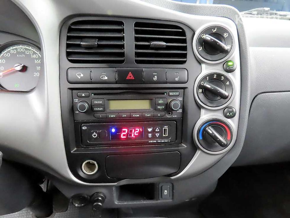 2016 - kia bongo iii