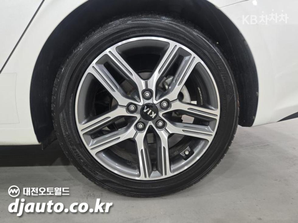 2019 - kia k3
