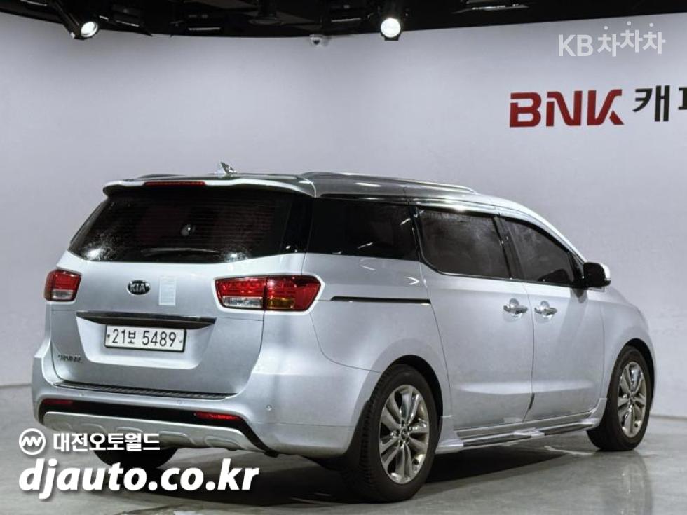 2015 - kia carnival