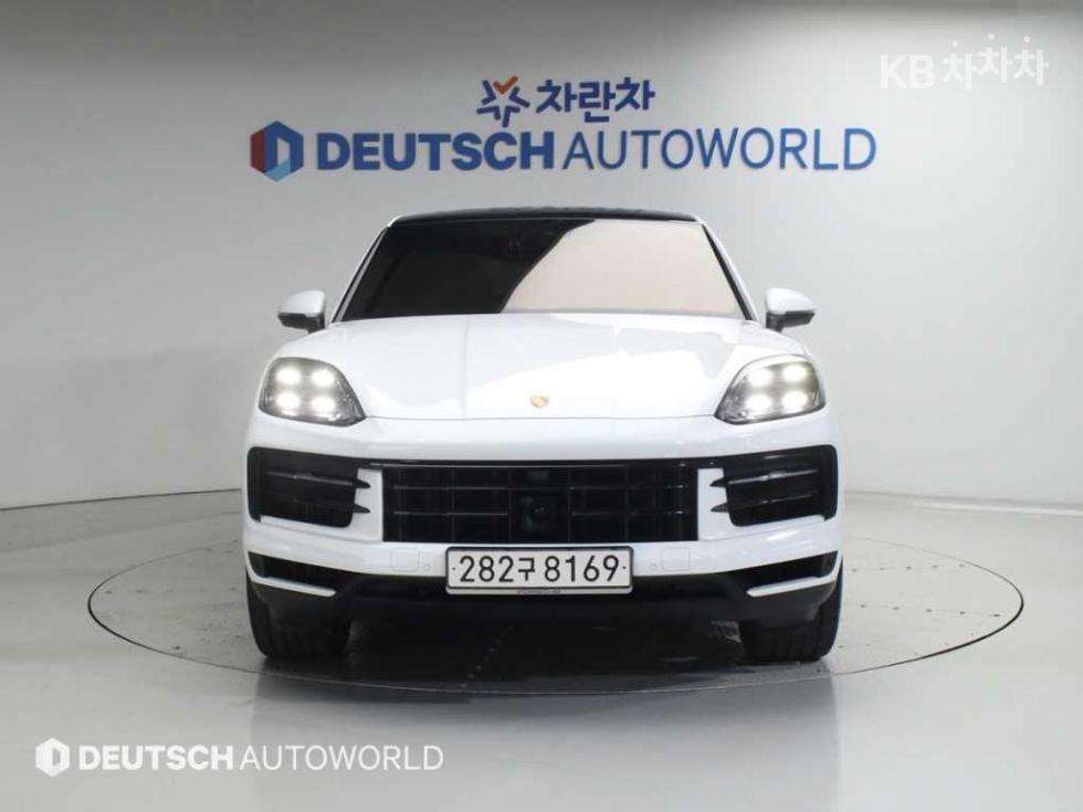 Porsche Cayenne — miniaturë 3