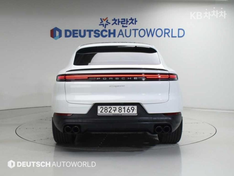 Porsche Cayenne — miniaturë 4